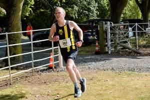 Download race photo <a href='Large/img_2060.jpg' class='lightbox-download'>here</a>