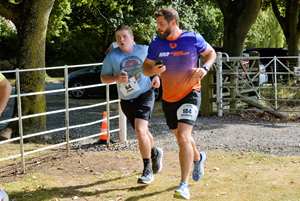 Download race photo <a href='Large/img_2121.jpg' class='lightbox-download'>here</a>
