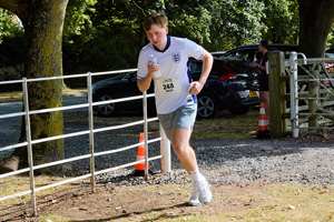 Download race photo <a href='Large/img_2134.jpg' class='lightbox-download'>here</a>