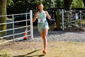 Download race photo <a href='Large/img_2190.jpg' class='lightbox-download'>here</a>