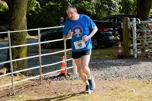 Download race photo <a href='Large/img_2193.jpg' class='lightbox-download'>here</a>