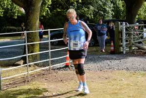 Download race photo <a href='Large/img_2209.jpg' class='lightbox-download'>here</a>