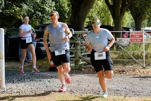 Download race photo <a href='Large/img_2244.jpg' class='lightbox-download'>here</a>