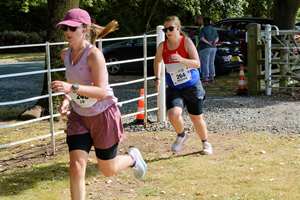 Download race photo <a href='Large/img_2257.jpg' class='lightbox-download'>here</a>