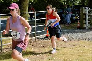 Download race photo <a href='Large/img_2258.jpg' class='lightbox-download'>here</a>