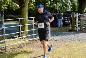 Download race photo <a href='Large/img_2263.jpg' class='lightbox-download'>here</a>