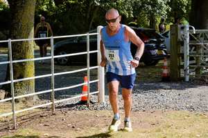 Download race photo <a href='Large/img_2295.jpg' class='lightbox-download'>here</a>