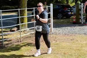 Download race photo <a href='Large/img_2316.jpg' class='lightbox-download'>here</a>