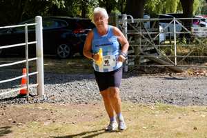 Download race photo <a href='Large/img_2317.jpg' class='lightbox-download'>here</a>