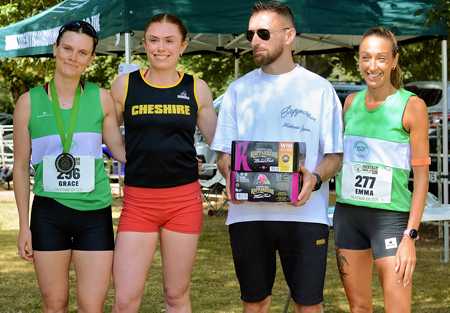 Download race photo <a href='Large/img_2387.jpg' class='lightbox-download'>here</a>