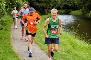 Download race photo <a href='Large/img_0906.jpg' class='lightbox-download'>here</a>
