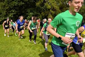Download race photo <a href='Large/img_0125.jpg' class='lightbox-download'>here</a>