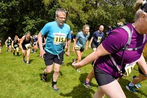 Download race photo <a href='Large/img_0142.jpg' class='lightbox-download'>here</a>