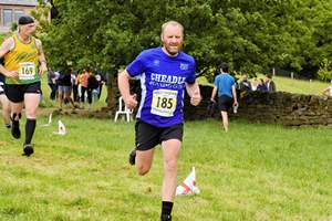 Download race photo <a href='Large/img_1189.jpg' class='lightbox-download'>here</a>