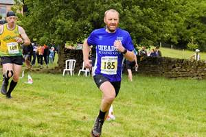 Download race photo <a href='Large/img_1190.jpg' class='lightbox-download'>here</a>