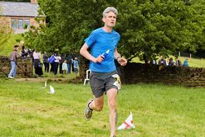 Download race photo <a href='Large/img_1202.jpg' class='lightbox-download'>here</a>
