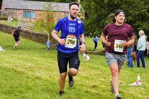 Download race photo <a href='Large/img_1327.jpg' class='lightbox-download'>here</a>
