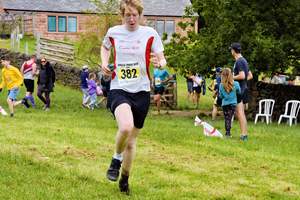 Download race photo <a href='Large/img_1332.jpg' class='lightbox-download'>here</a>