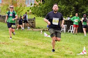 Download race photo <a href='Large/img_1400.jpg' class='lightbox-download'>here</a>