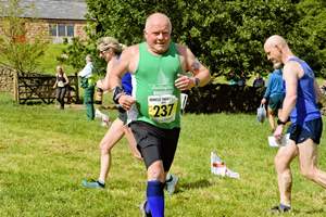 Download race photo <a href='Large/img_1516.jpg' class='lightbox-download'>here</a>