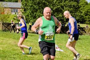 Download race photo <a href='Large/img_1517.jpg' class='lightbox-download'>here</a>