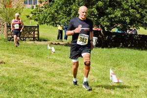 Download race photo <a href='Large/img_1548.jpg' class='lightbox-download'>here</a>