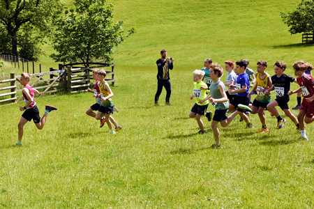 Download race photo <a href='Large/img_1644.jpg' class='lightbox-download'>here</a>