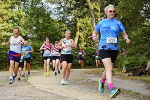 Download race photo <a href='Large/img_0370.jpg' class='lightbox-download'>here</a>