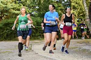 Download race photo <a href='Large/img_0395.jpg' class='lightbox-download'>here</a>