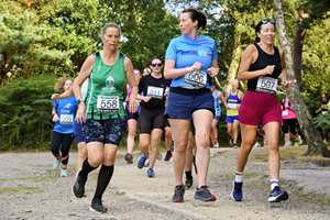 Download race photo <a href='Large/img_0396.jpg' class='lightbox-download'>here</a>