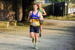 Download race photo <a href='Large/img_0927.jpg' class='lightbox-download'>here</a>