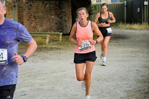 Download race photo <a href='Large/img_1215.jpg' class='lightbox-download'>here</a>