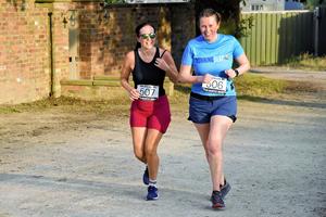 Download race photo <a href='Large/img_1547.jpg' class='lightbox-download'>here</a>
